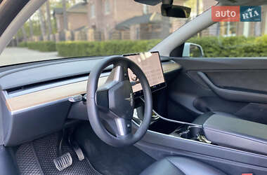 Внедорожник / Кроссовер Tesla Model Y 2020 в 