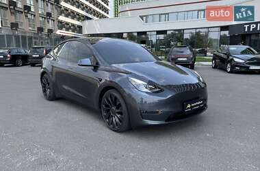 Внедорожник / Кроссовер Tesla Model Y 2021 в 