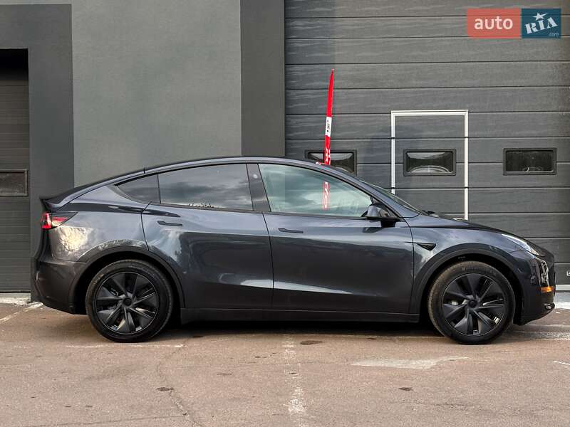 Внедорожник / Кроссовер Tesla Model Y 2024 в Киеве фото 11 Внедорожник / Кроссовер Tesla Model Y 2024 в Киеве