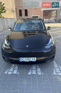 Позашляховик / Кросовер Tesla Model Y 2023 в Тернополі