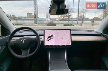 Внедорожник / Кроссовер Tesla Model Y 2020 в 