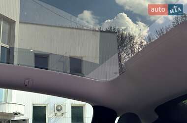 Внедорожник / Кроссовер Tesla Model Y 2025 в 