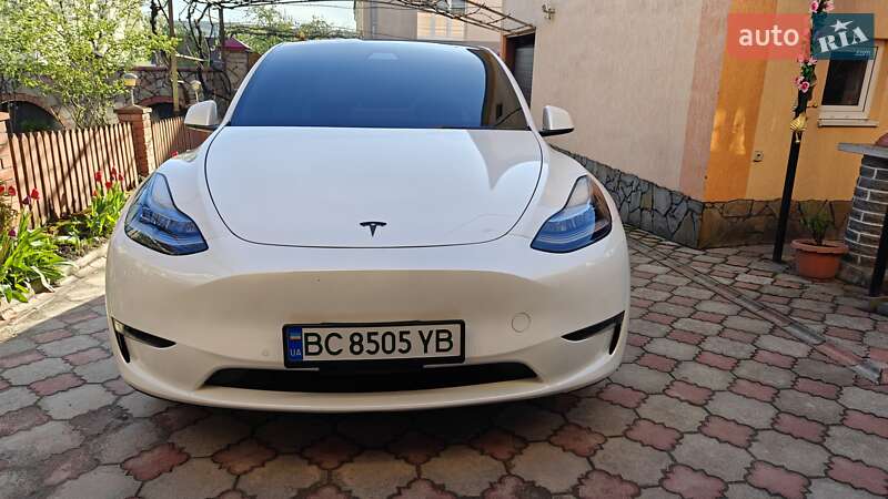 Внедорожник / Кроссовер Tesla Model Y 2021 в Львове