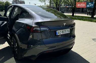 Внедорожник / Кроссовер Tesla Model Y 2021 в 