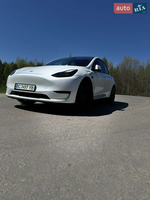Внедорожник / Кроссовер Tesla Model Y 2023 в Львове фото 2 Внедорожник / Кроссовер Tesla Model Y 2023 в Львове