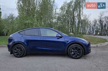 Внедорожник / Кроссовер Tesla Model Y 2023 в 