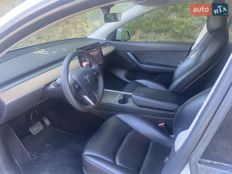 Внедорожник / Кроссовер Tesla Model Y 2022 в Львове фото 13 Внедорожник / Кроссовер Tesla Model Y 2022 в Львове