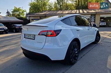 Позашляховик / Кросовер Tesla Model Y 2022 в 