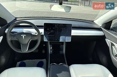 Внедорожник / Кроссовер Tesla Model Y 2020 в 