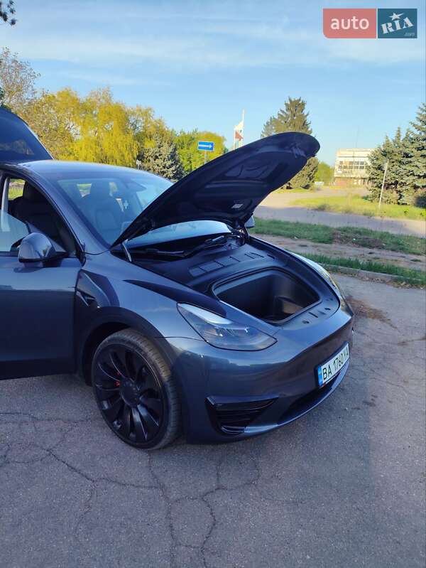 Внедорожник / Кроссовер Tesla Model Y 2023 в Кропивницком фото 24 Внедорожник / Кроссовер Tesla Model Y 2023 в Кропивницком