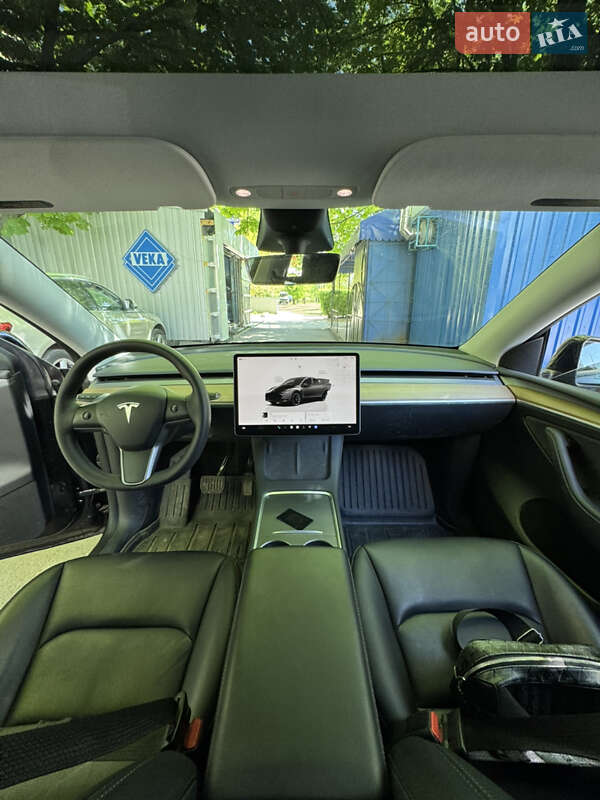 Внедорожник / Кроссовер Tesla Model Y 2022 в Полтаве