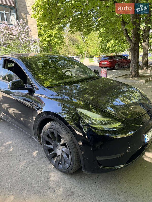 Внедорожник / Кроссовер Tesla Model Y 2022 в Полтаве