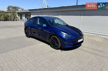 Внедорожник / Кроссовер Tesla Model Y 2023 в 