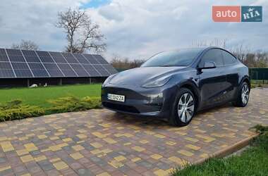 Внедорожник / Кроссовер Tesla Model Y 2023 в Новомосковске