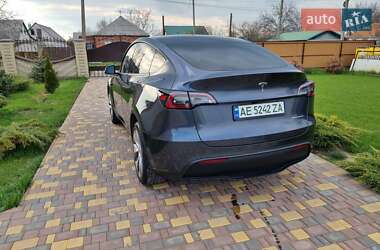 Внедорожник / Кроссовер Tesla Model Y 2023 в Новомосковске