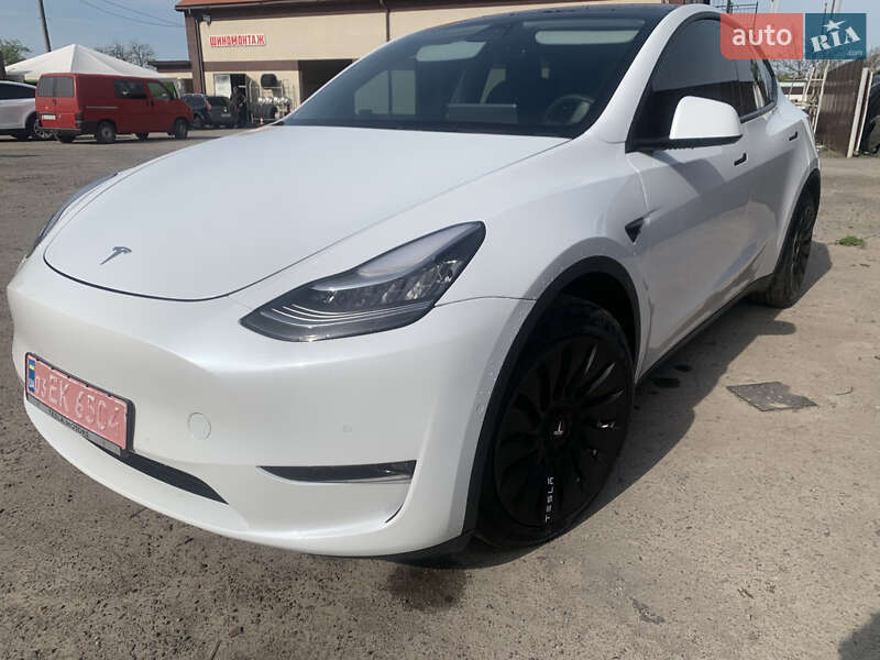 Внедорожник / Кроссовер Tesla Model Y 2022 в Дубровице