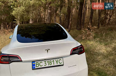 Внедорожник / Кроссовер Tesla Model Y 2023 в 