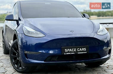 Внедорожник / Кроссовер Tesla Model Y 2023 в 