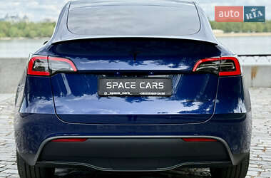 Внедорожник / Кроссовер Tesla Model Y 2023 в 