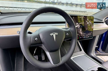 Внедорожник / Кроссовер Tesla Model Y 2023 в 