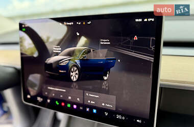 Внедорожник / Кроссовер Tesla Model Y 2023 в 