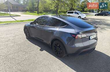 Внедорожник / Кроссовер Tesla Model Y 2022 в 