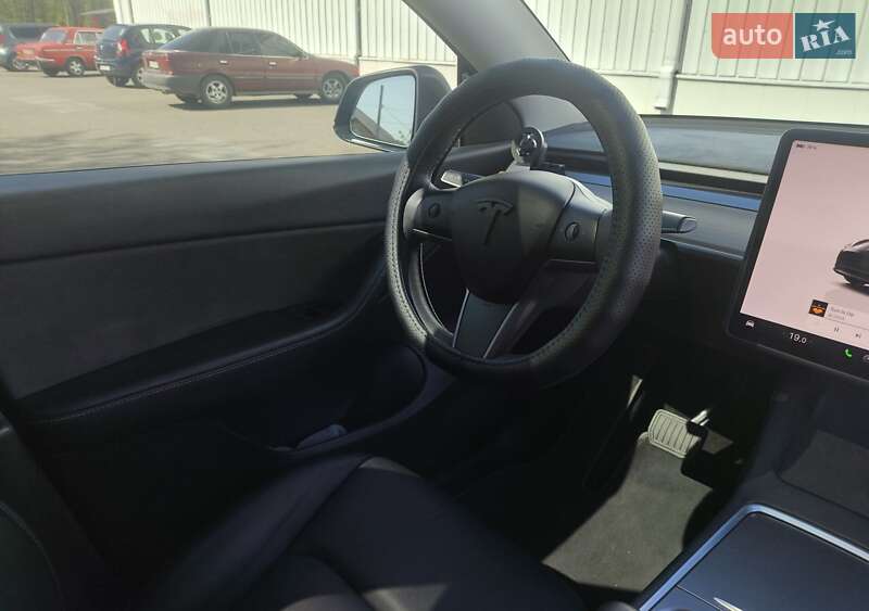 Позашляховик / Кросовер Tesla Model Y 2022 в Ізмаїлі
