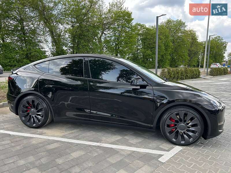 Внедорожник / Кроссовер Tesla Model Y 2022 в Виннице