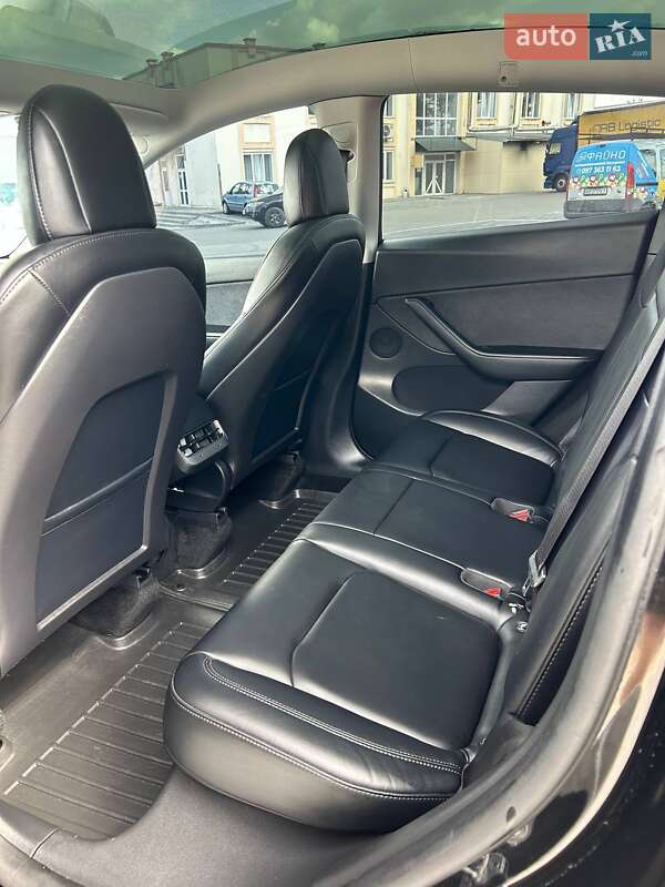 Внедорожник / Кроссовер Tesla Model Y 2022 в Виннице