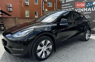 Внедорожник / Кроссовер Tesla Model Y 2023 в 