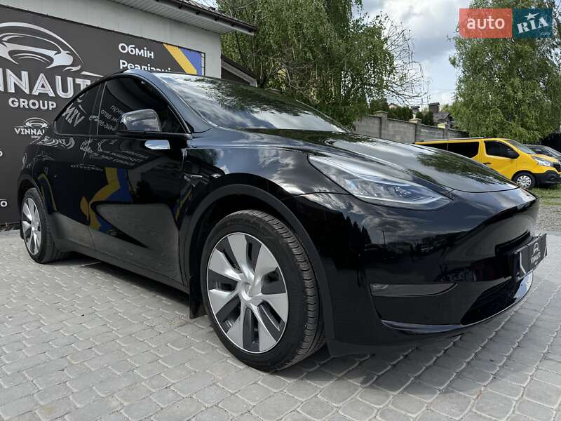 Внедорожник / Кроссовер Tesla Model Y 2023 в Виннице
