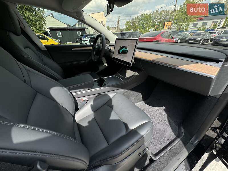 Внедорожник / Кроссовер Tesla Model Y 2023 в Виннице