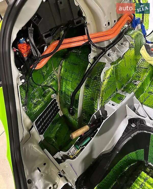 Позашляховик / Кросовер Tesla Model Y 2023 в Трускавці