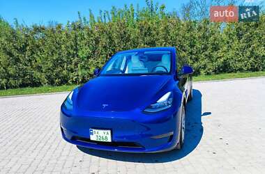Внедорожник / Кроссовер Tesla Model Y 2022 в 