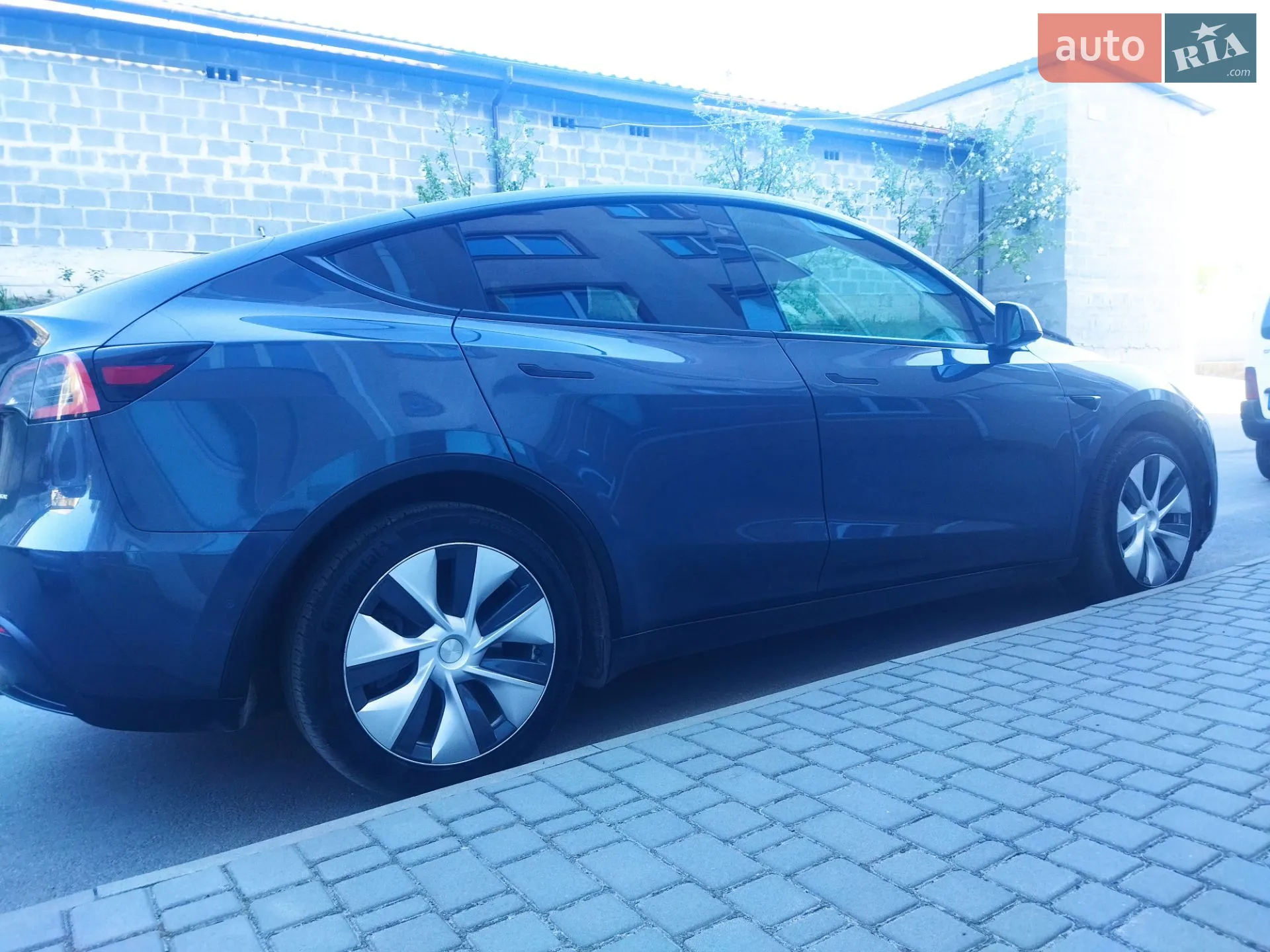 2020 Tesla Model Y - мініатюра 10
