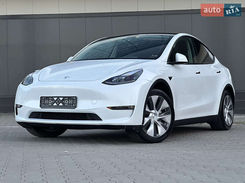 Внедорожник / Кроссовер Tesla Model Y 2023 в Киеве