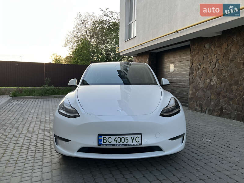 Внедорожник / Кроссовер Tesla Model Y 2020 в Львове