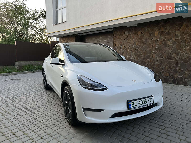 Внедорожник / Кроссовер Tesla Model Y 2020 в Львове
