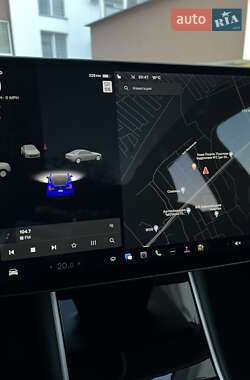 Внедорожник / Кроссовер Tesla Model Y 2020 в 