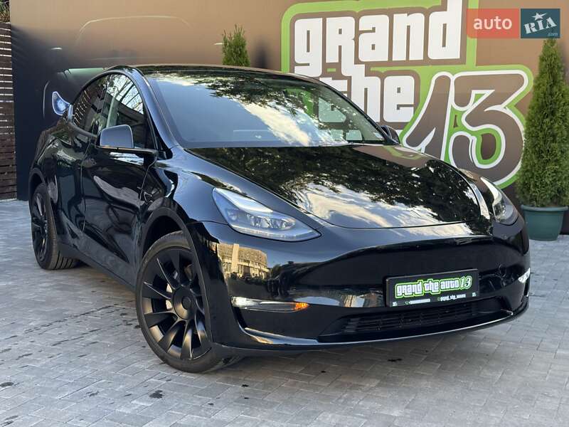 Внедорожник / Кроссовер Tesla Model Y 2023 в Киеве