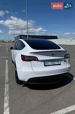 Внедорожник / Кроссовер Tesla Model Y 2022 в 