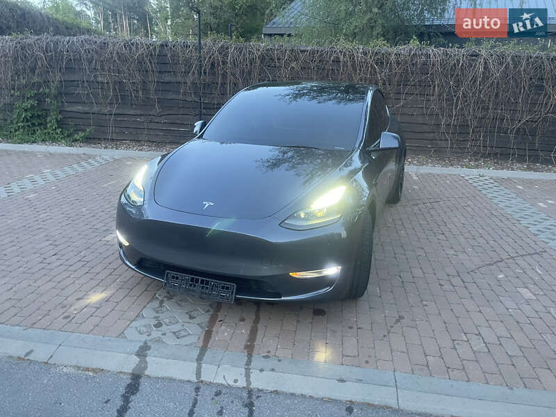 Позашляховик / Кросовер Tesla Model Y 2022 в Києві