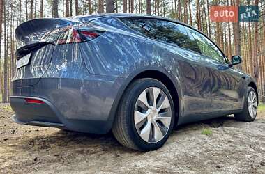 Внедорожник / Кроссовер Tesla Model Y 2023 в Киеве