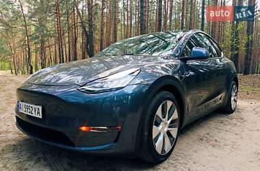 Внедорожник / Кроссовер Tesla Model Y 2023 в Киеве
