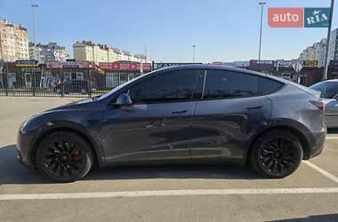 Внедорожник / Кроссовер Tesla Model Y 2021 в 