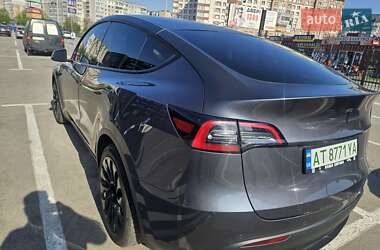 Внедорожник / Кроссовер Tesla Model Y 2021 в 