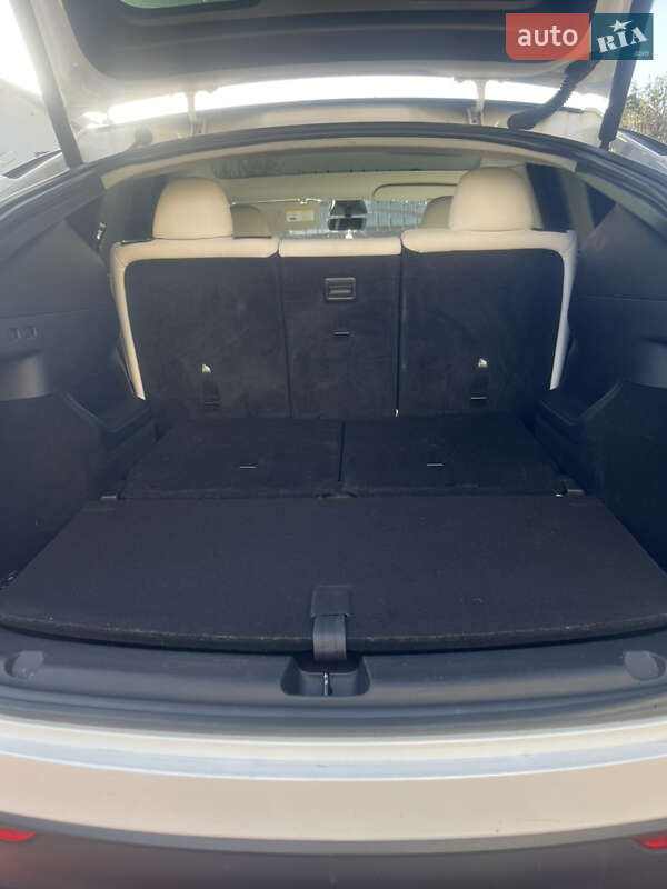 Внедорожник / Кроссовер Tesla Model Y 2023 в Киеве