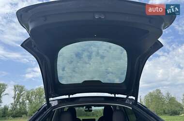 Внедорожник / Кроссовер Tesla Model Y 2020 в 