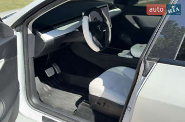 Позашляховик / Кросовер Tesla Model Y 2020 в 