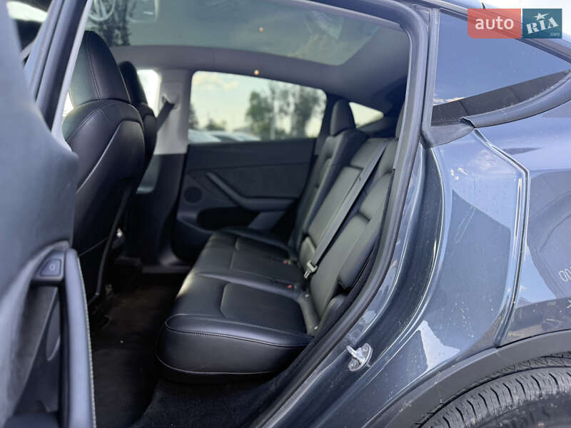 Внедорожник / Кроссовер Tesla Model Y 2022 в Львове фото 6 Внедорожник / Кроссовер Tesla Model Y 2022 в Львове